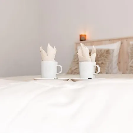 Апартаменты Aurora Studio, Center *